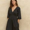 New La Robe Florentine Robes